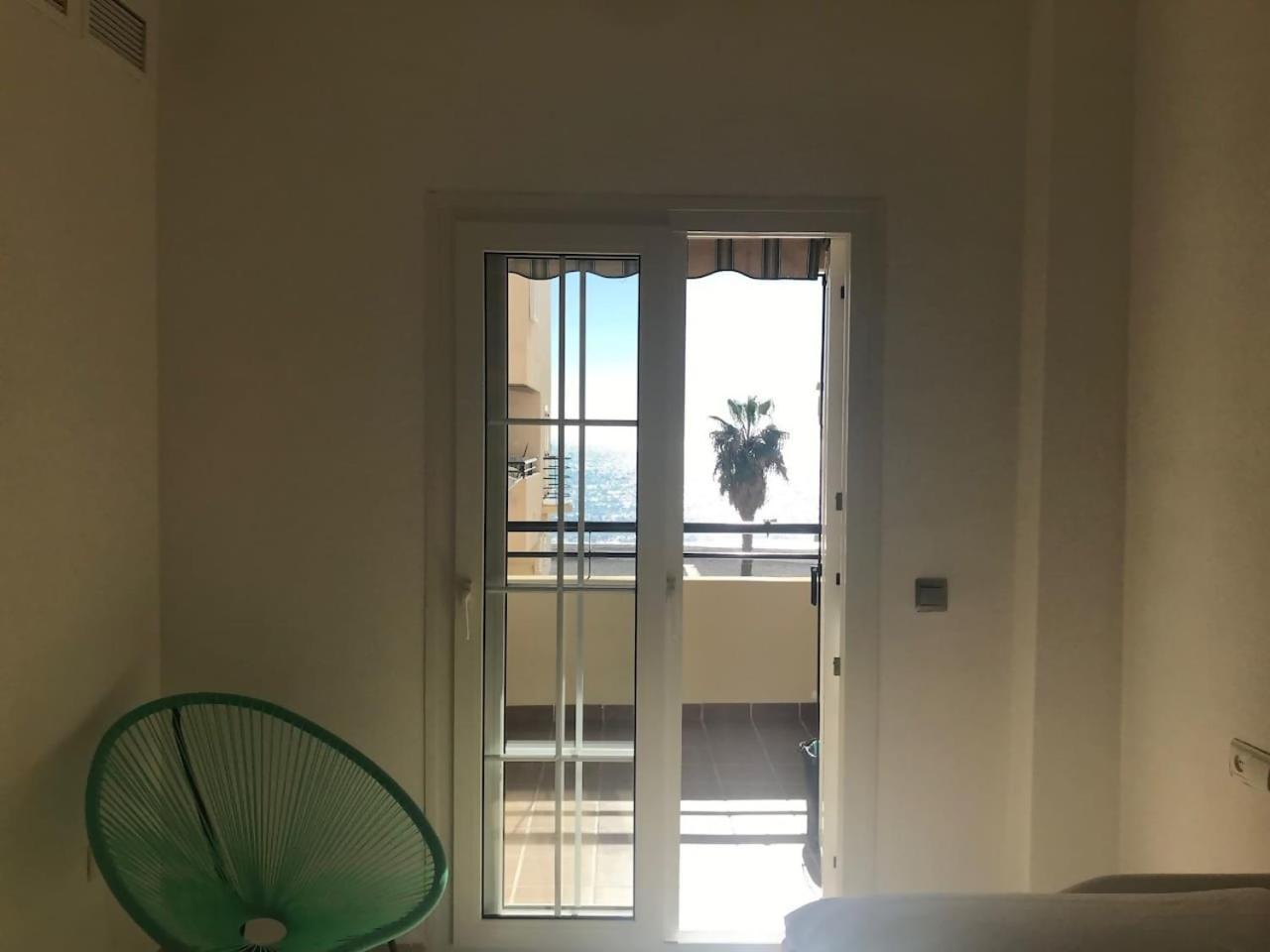 Espectacular Residencial En 1A Linea Con Piscina Apartment Benajarafe Exterior photo